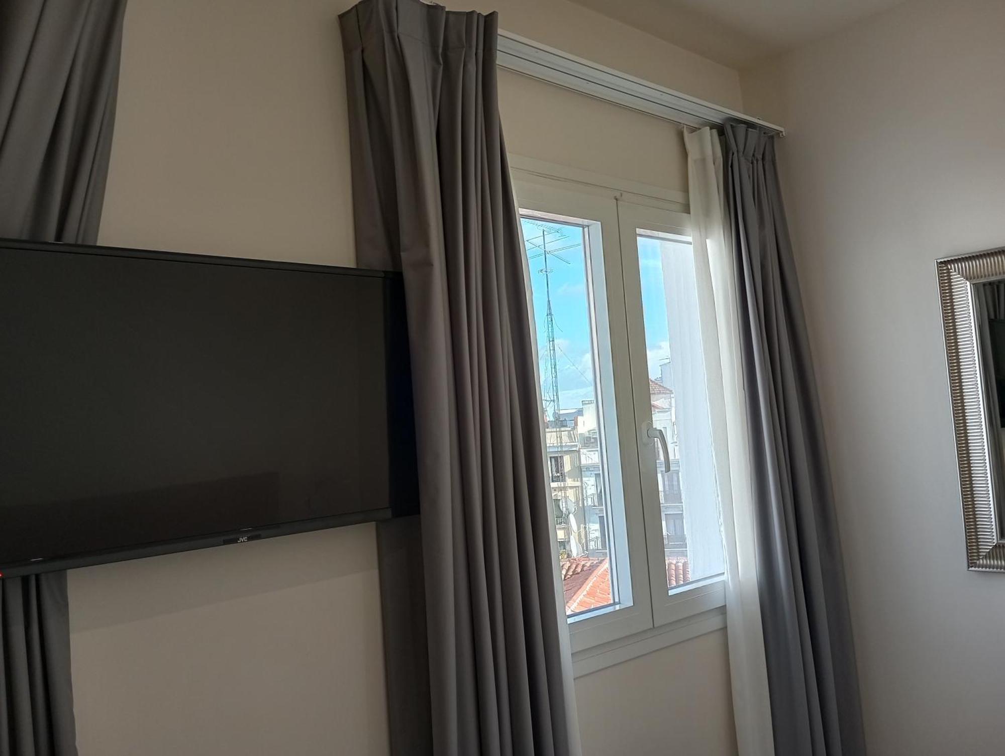 Hostal La Estacion Terrazas Madrid Eksteriør billede