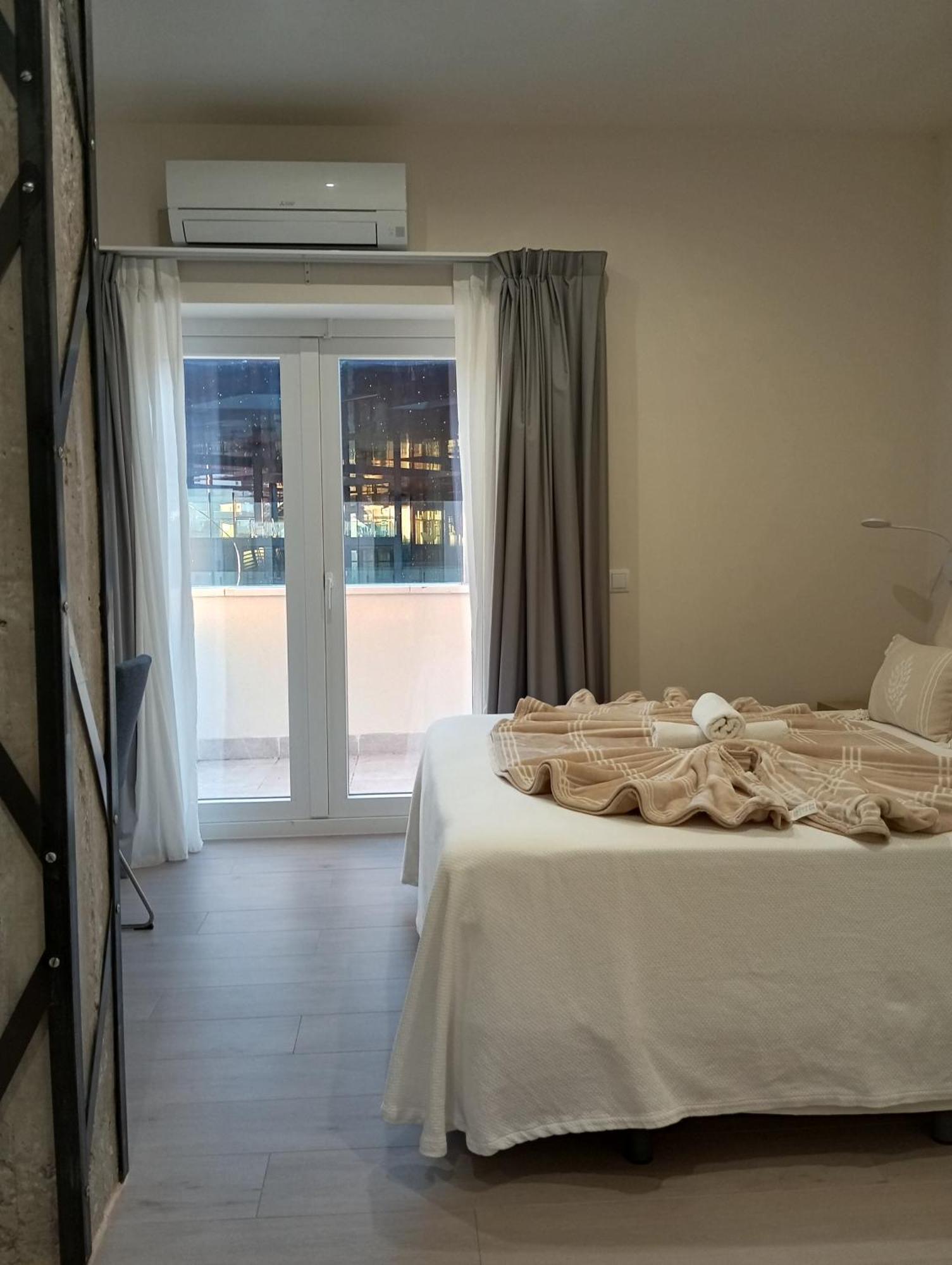 Hostal La Estacion Terrazas Madrid Eksteriør billede