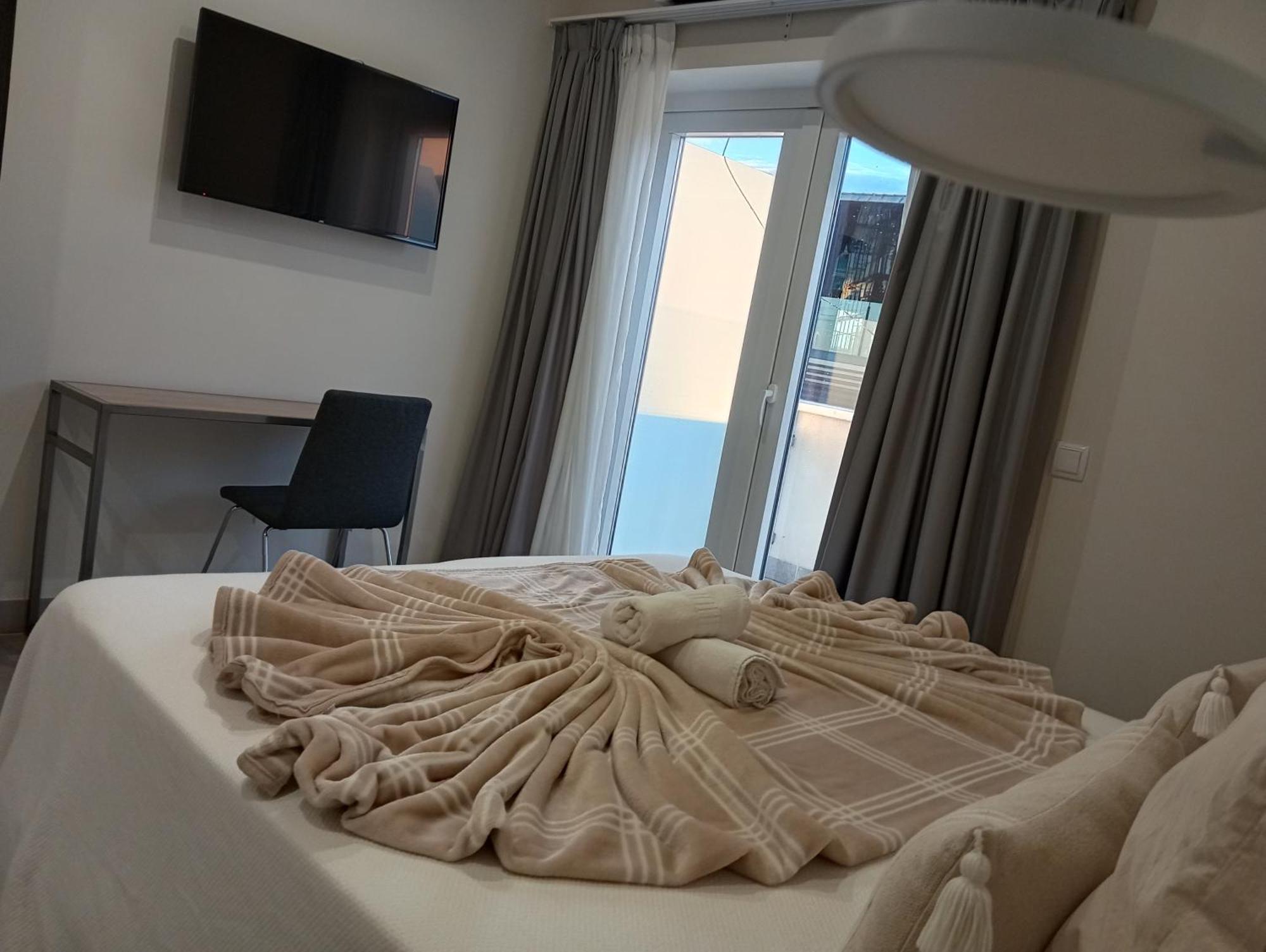 Hostal La Estacion Terrazas Madrid Eksteriør billede